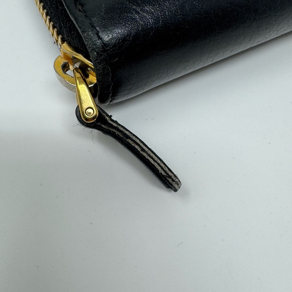 Preloved Prada Black Zip-Around Wallet with Gold Accents - Picture 8 of 16